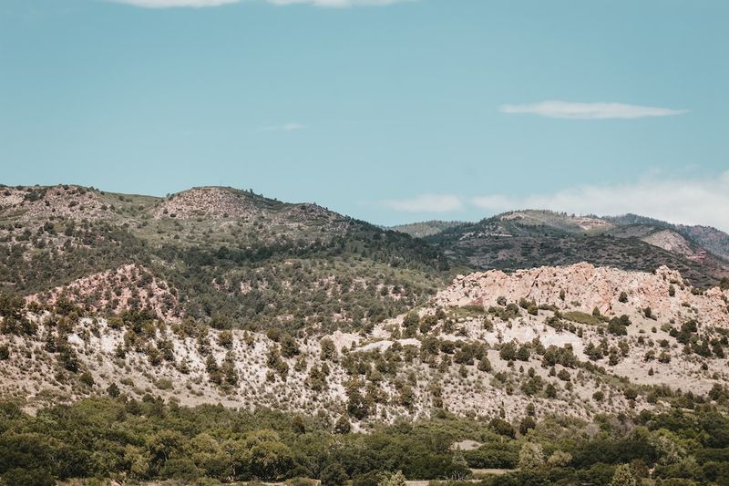 Exploring the Life and Legacy of Cormac McCarthy, the Master of Unsettling American LiteratureAmericanliterature,CormacMcCarthy,legacy,life,unsettlingliterature,master