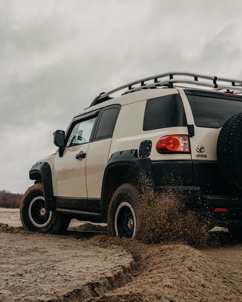 "Exploring Lexus' New Design for Off-Road Enthusiasts: The GX Line Redesigned"lexus,off-road,enthusiasts,GXline,redesign