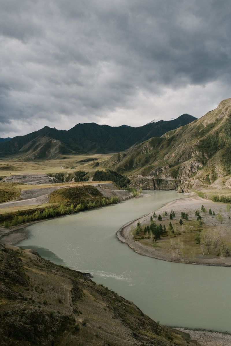 Climate Change Implications: How Canada is Being Affected by the "Era of Global Boiling"climatechange,Canada,globalwarming,environmentalimpact,greenhousegases,extremeweather,meltingice,risingsealevels,biodiversityloss,carbonemissions,renewableenergy