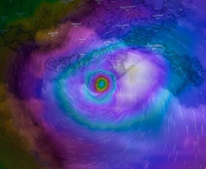 Storm Lee Weakens As It Nears Landfall: Assessing the Impactsstormlee,landfall,impacts,weather,naturaldisaster