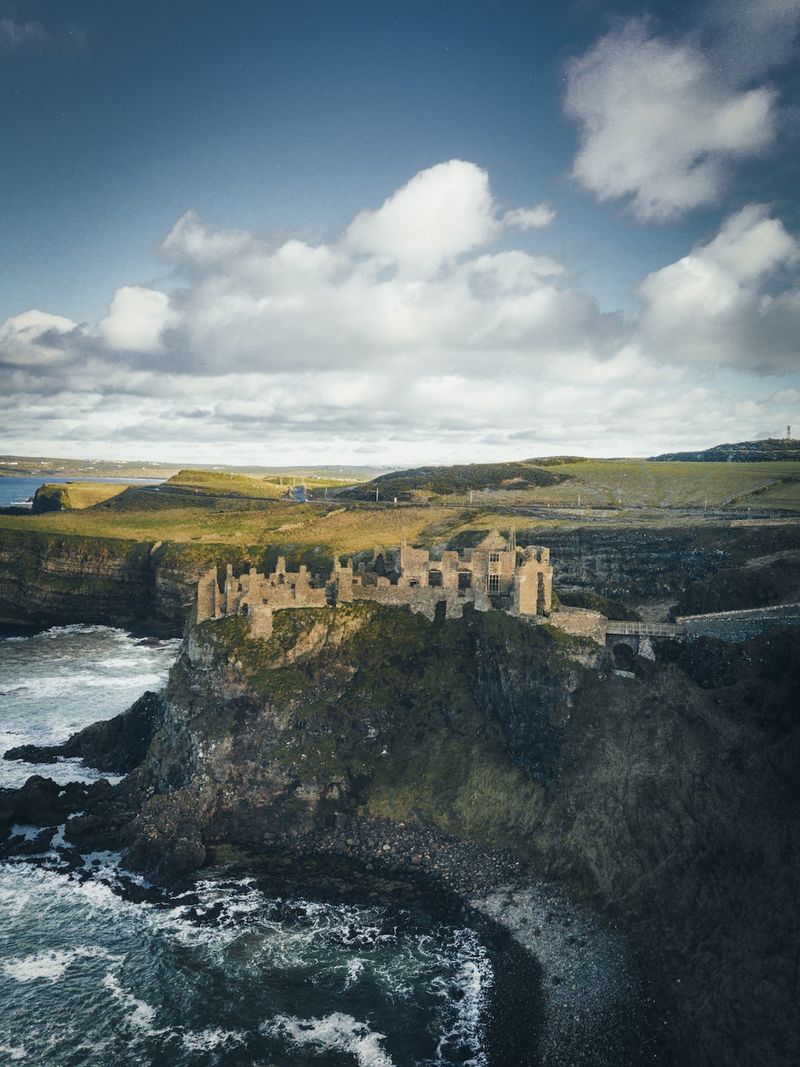 Hidden Ireland: Unveiling the Cinematic Beauty of the Emerald Isleireland,hiddenireland,cinematicbeauty,emeraldisle