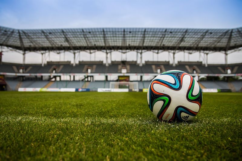 "Soccer showdown: Mexico and Germany's thrilling 2-2 draw captivates over 62,000 fans"sports,soccer,Mexico,Germany,draw,thrilling,showdown,fans