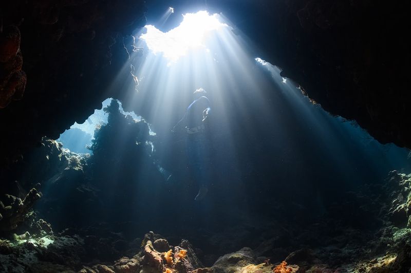 The Disappearing Depths: A Race against Time for the Missing Titanic Submarineoceanexploration,underwaterarchaeology,deep-seaexploration,maritimehistory,Titanic,submarinetechnology,underwatersearchandrescue,deep-seasalvage,underwaterexpeditions,maritimedisasters